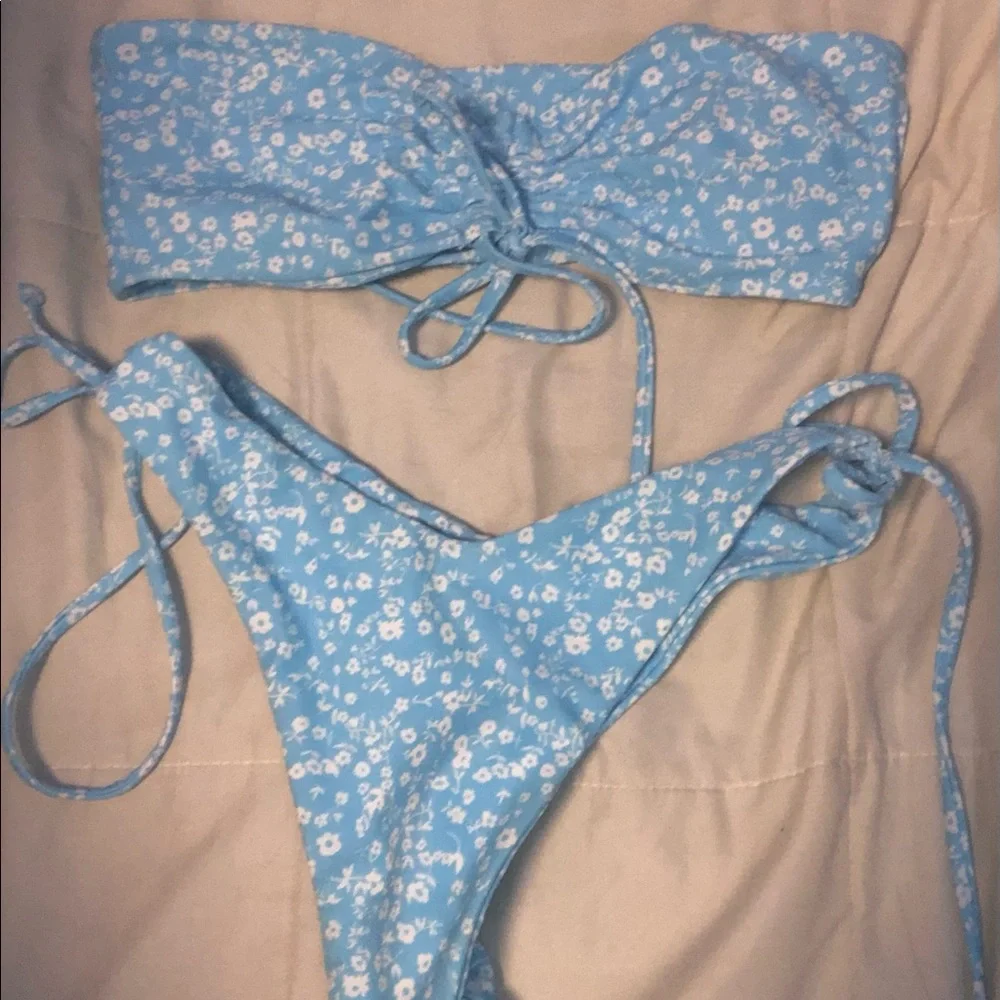 Never before worn shein bikini - Picture 1 of 1